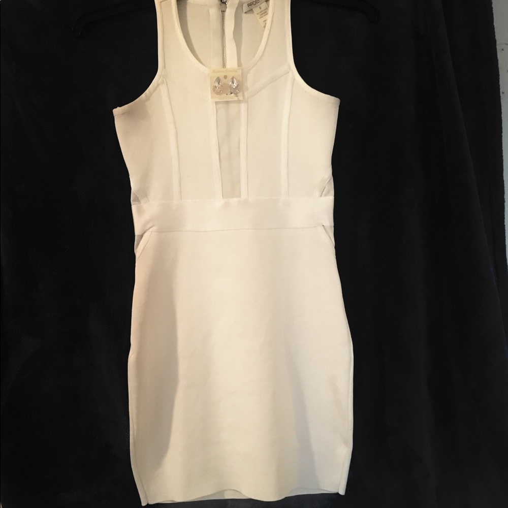 ARDEN B. Dress